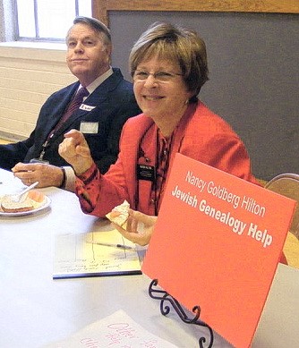 Lynn and Nancy at Bnai Geneology Corner